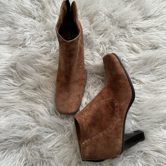 Franco Sarto faux suede boots Sz 7.5 comfy - Picture 5 of 6